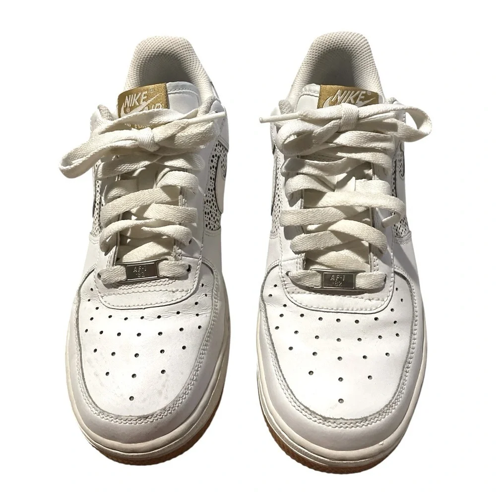 Nike Air Force 1 Low Perforated Sidepanels White Gum
